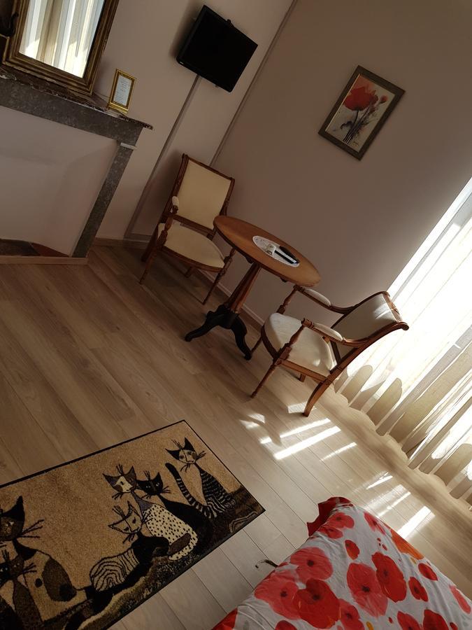 La Pastorale Bed & Breakfast Lagnes Luaran gambar